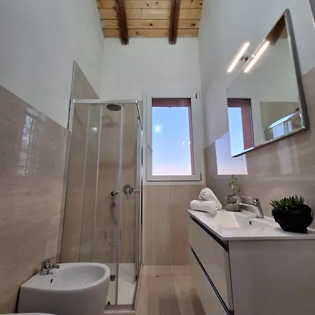 San Vincenzo Guest house *